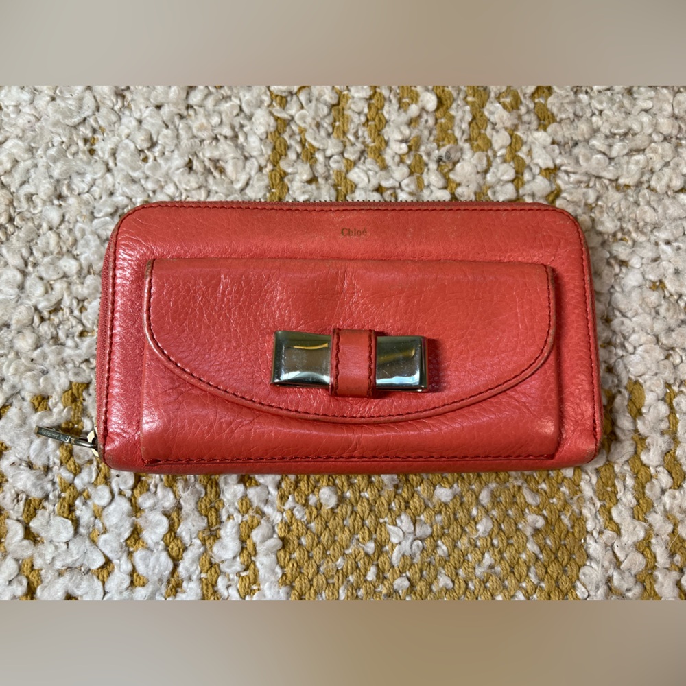 Chloe Zippy Wallet with Bow